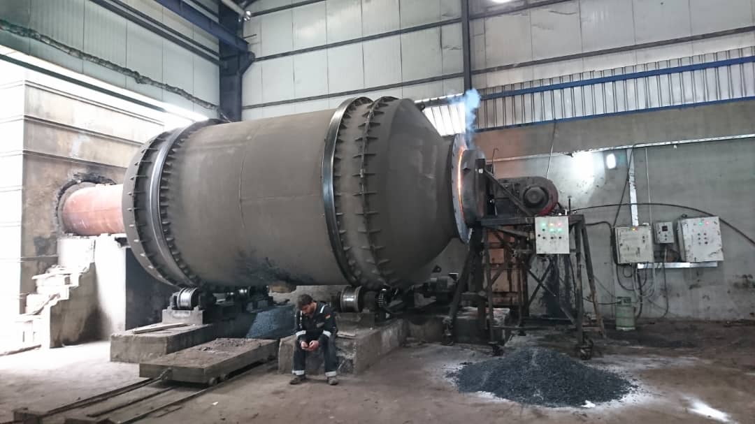  طراحی و ساخت انواع ماشین آلات صنعتی شرکت نهامین صنعت کبودان در آذربایجان غربی